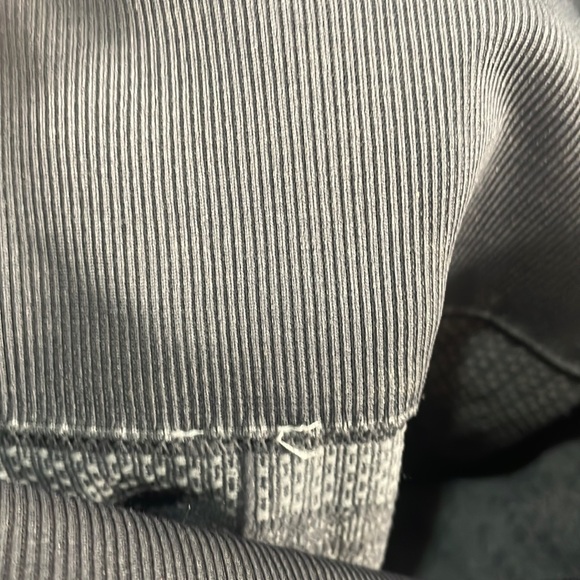 Lululemon, Ebb to street,Size 2 Grey, seamless Snake print leggings, compression - Picture 3 of 7